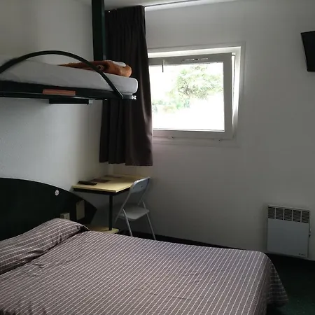 Mister Bed Troyes Отель Sainte-Savine